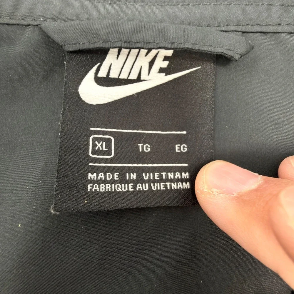 Nike conquer elements